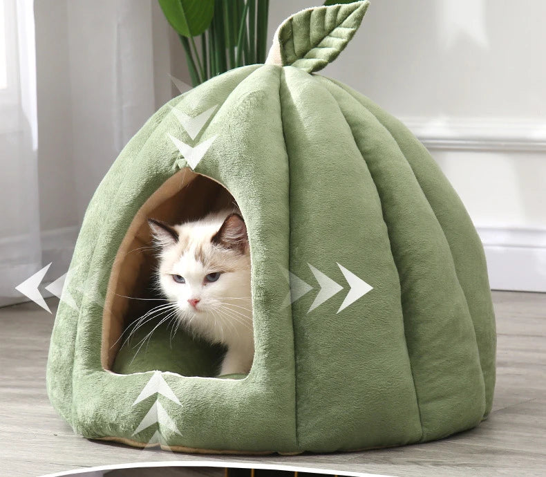 Enclosed Cat Bed Pumpkin Shape Pet Sleeping House Green L 50 × 50 × 40 cm