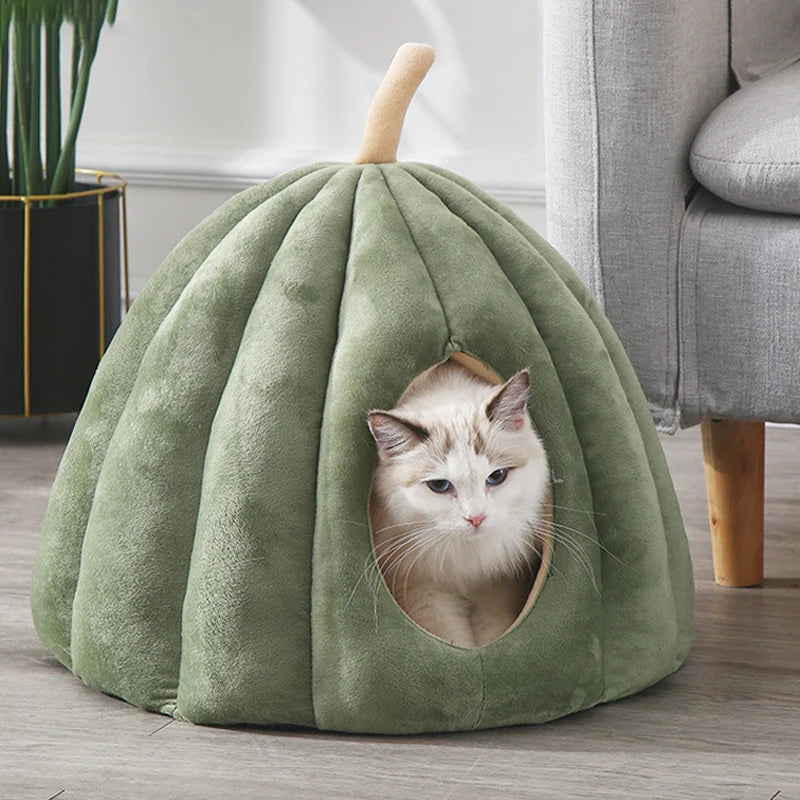 Enclosed Cat Bed Pumpkin Shape Pet Sleeping House Green L 50 × 50 × 40 cm
